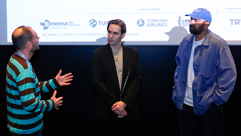 Irak’taki Diğer Film Yapımcılarına Ve Yönetmenlere Yol Açtı